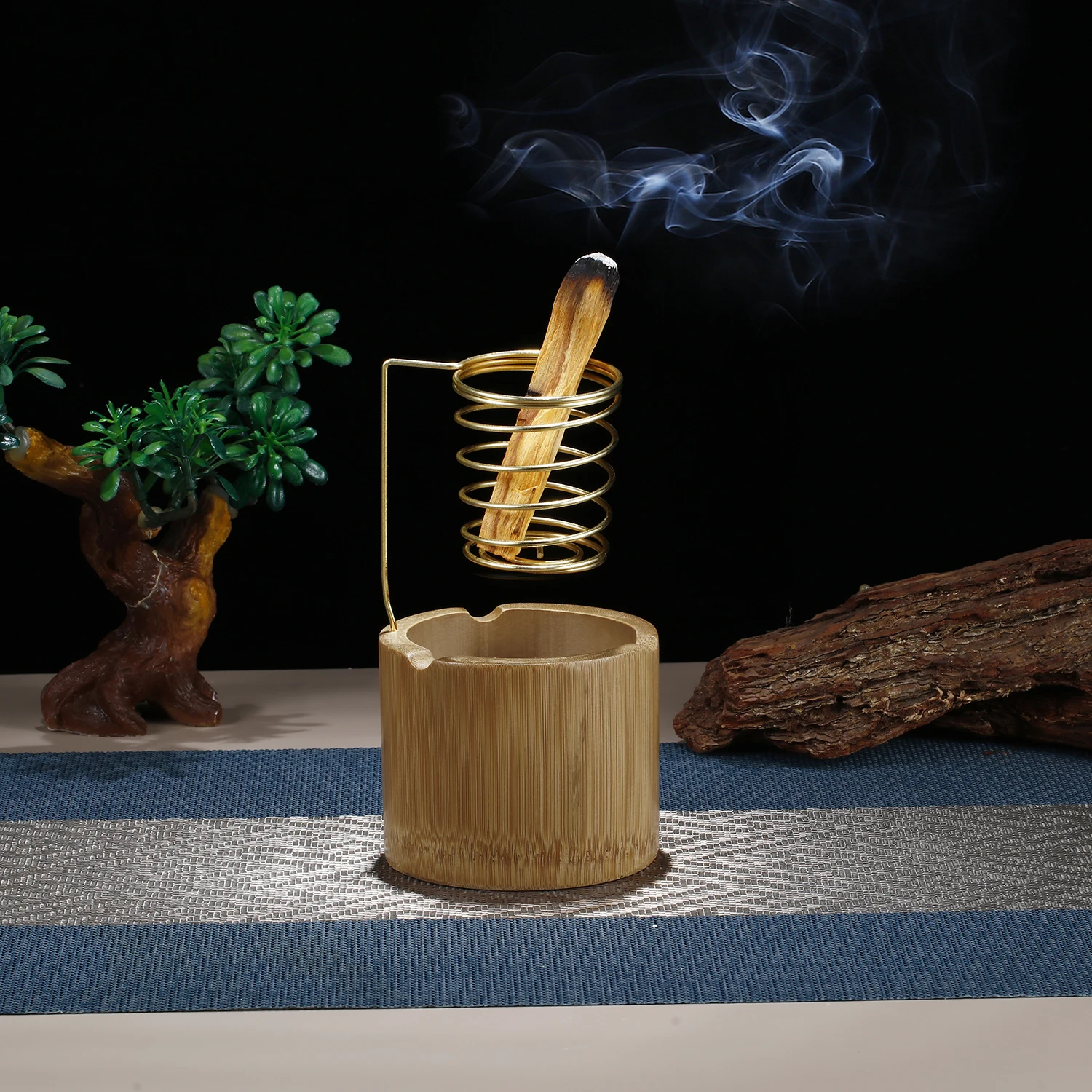 Suporte de Metal para Palo Santo e Sálvia com Bandeja Coletora de Cinzas de Bambu – Queimador de Incenso para Meditação, Yoga e Spa
