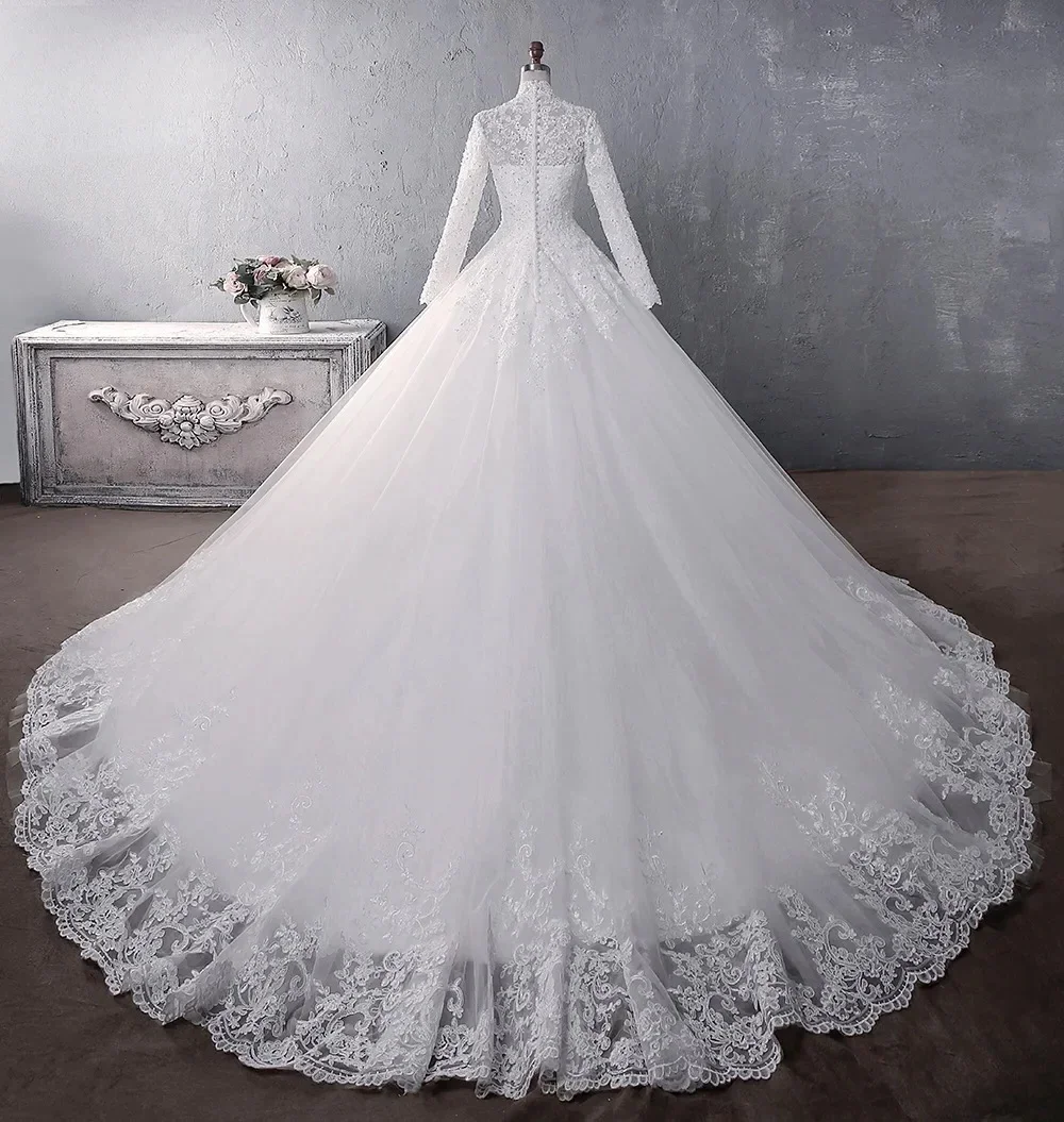 Abito da sposa musulmano 2025 Elegante collo alto con strascico Abito da sposa principessa Abito da sposa in pizzo di lusso Vestido De Noiva personalizzato