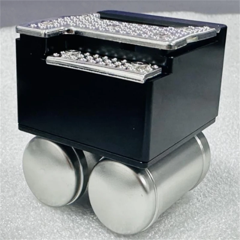 1 szt. Metalowa Symulacja Obudowa Baterii Zbiornik Paliwa do Ciężarówki RC Tamiya 1/14 Scania Części DIY