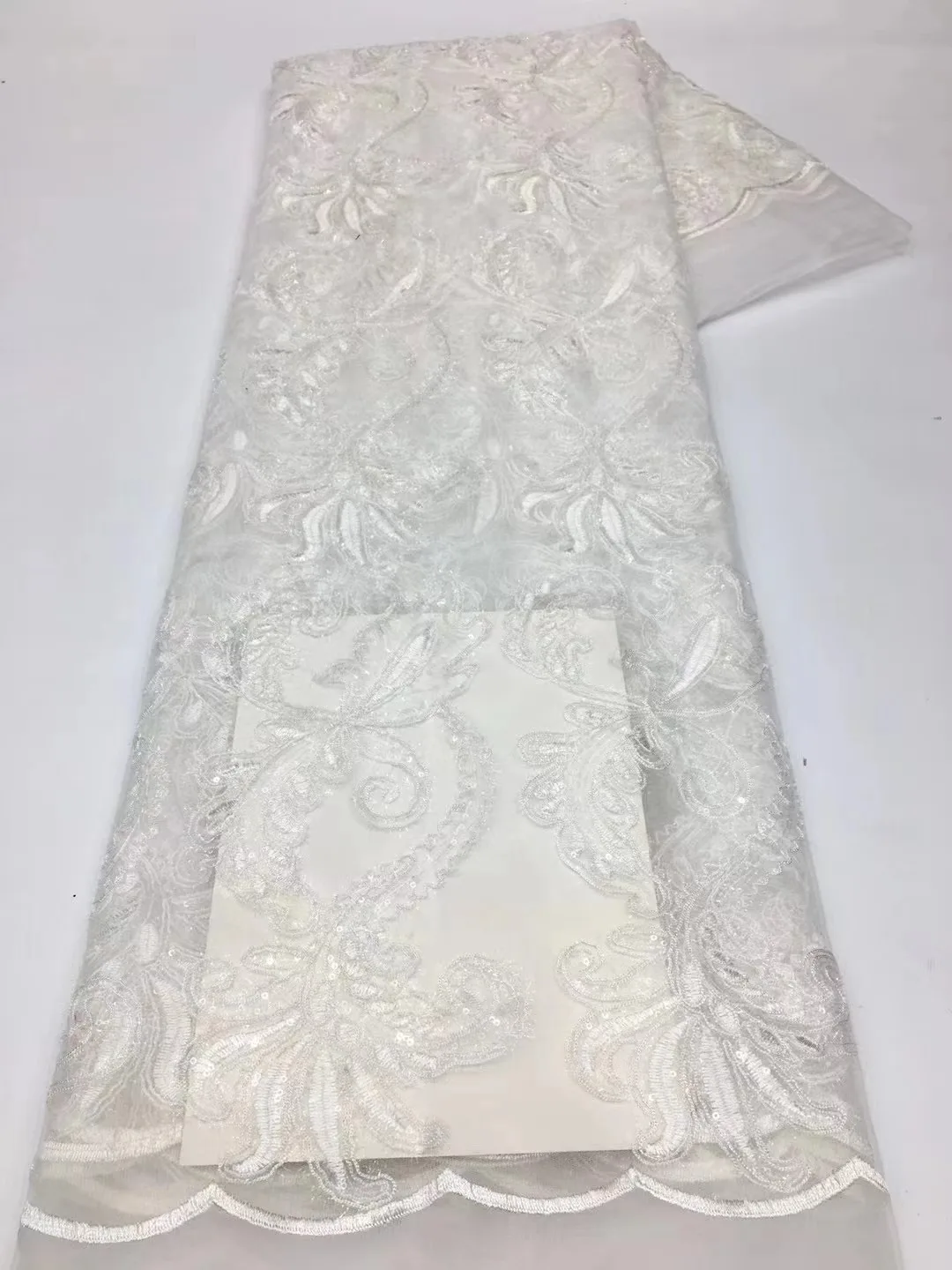 

White African Lace Fabric Nigerian 3D Sequins Embroidery Lace Material Bridal Fabric With Sequins High Quality Net Lace 5 Yards