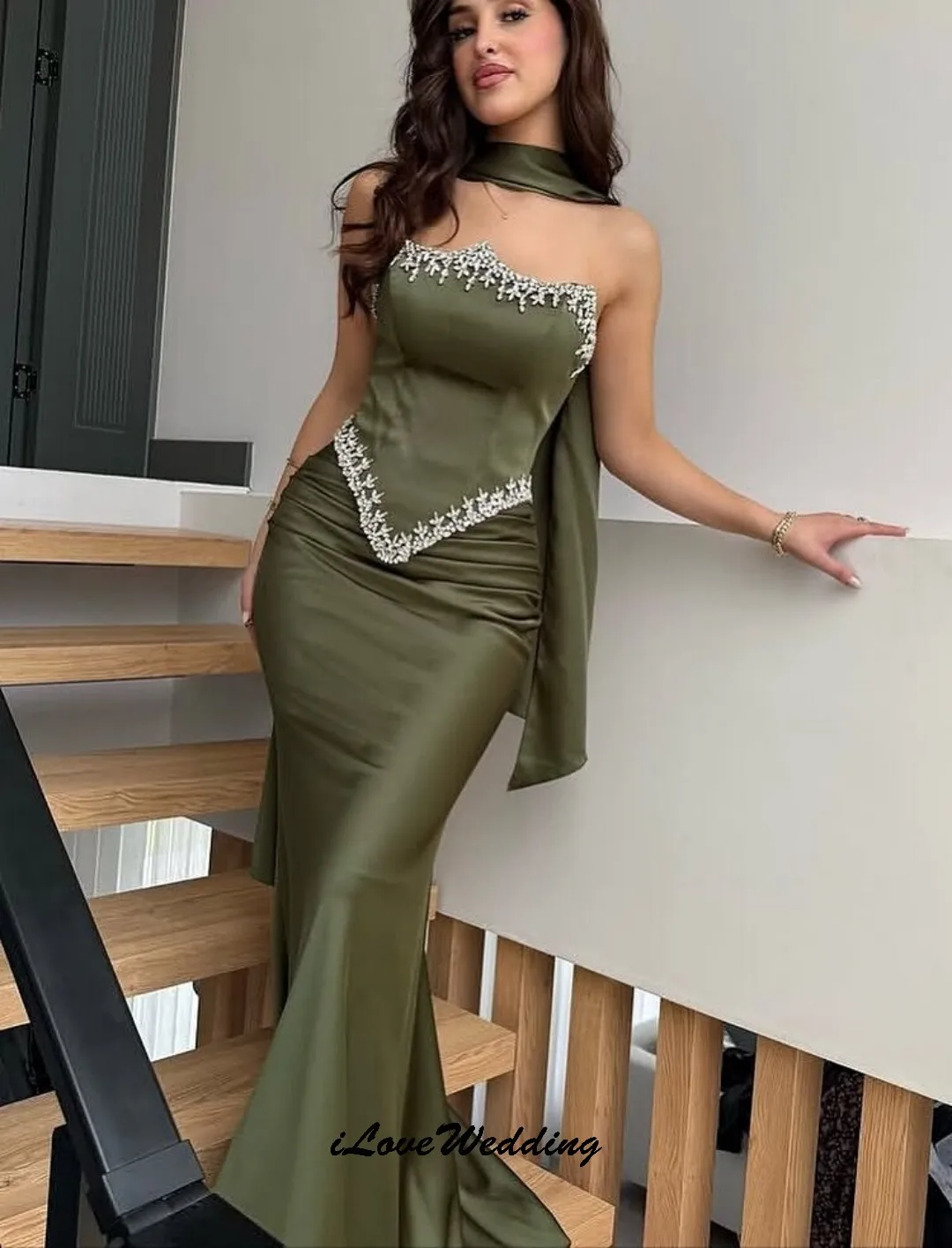 Customized Beading Prom Dresses 2025 Green Crystal Evening Dresses Wedding Party Dress For Women Guest Ribbons Formal Gowns Gala