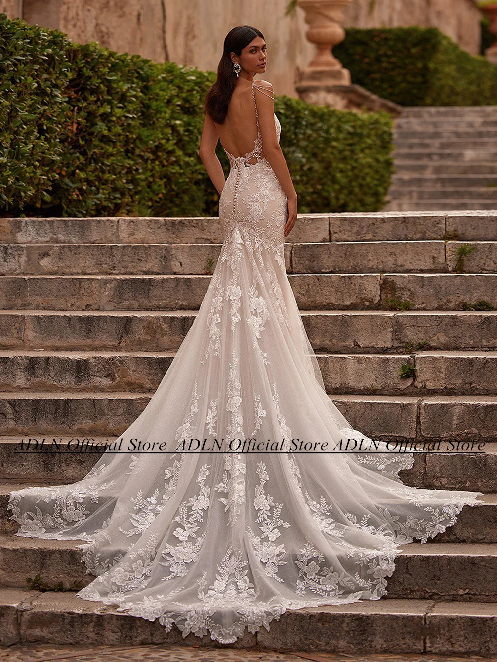 Exquisite Lace Mermaid Wedding Dress Customized Scoop Beading Applique Sweep Train Open Back Bridal Gown Robe De Mariee