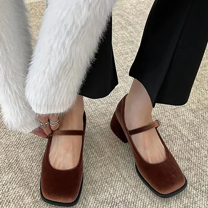 Women Mary Janes Shoes Female Retro Velvet Square Toe Loafers 2023 New Casual Pumps Girls Fashion Shallow Buckle Mid High Heels