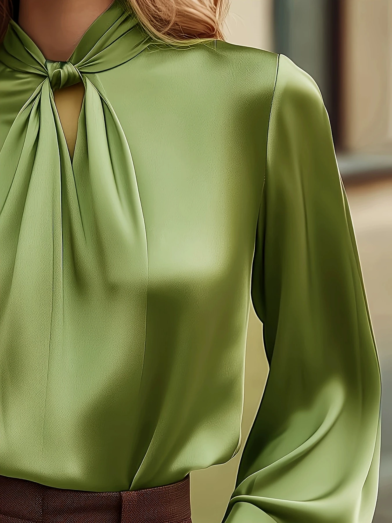 Camicia da donna chic di nicchia versatile a maniche lunghe cava in stile occidentale primaverile e autunnale