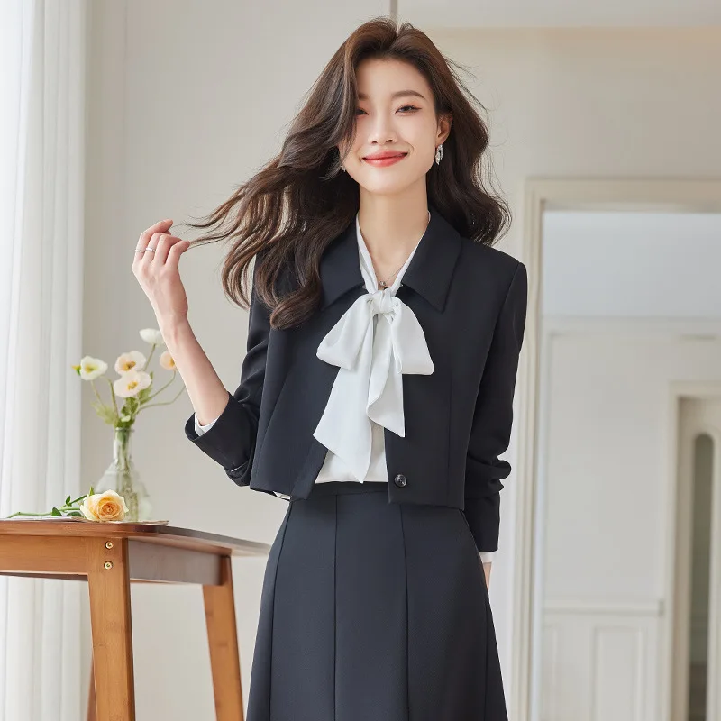 Gray Small Suit Jacket for Women Spring and Autumn New Fashion Temperament Goddess Style Small Professional Short Suit Suit