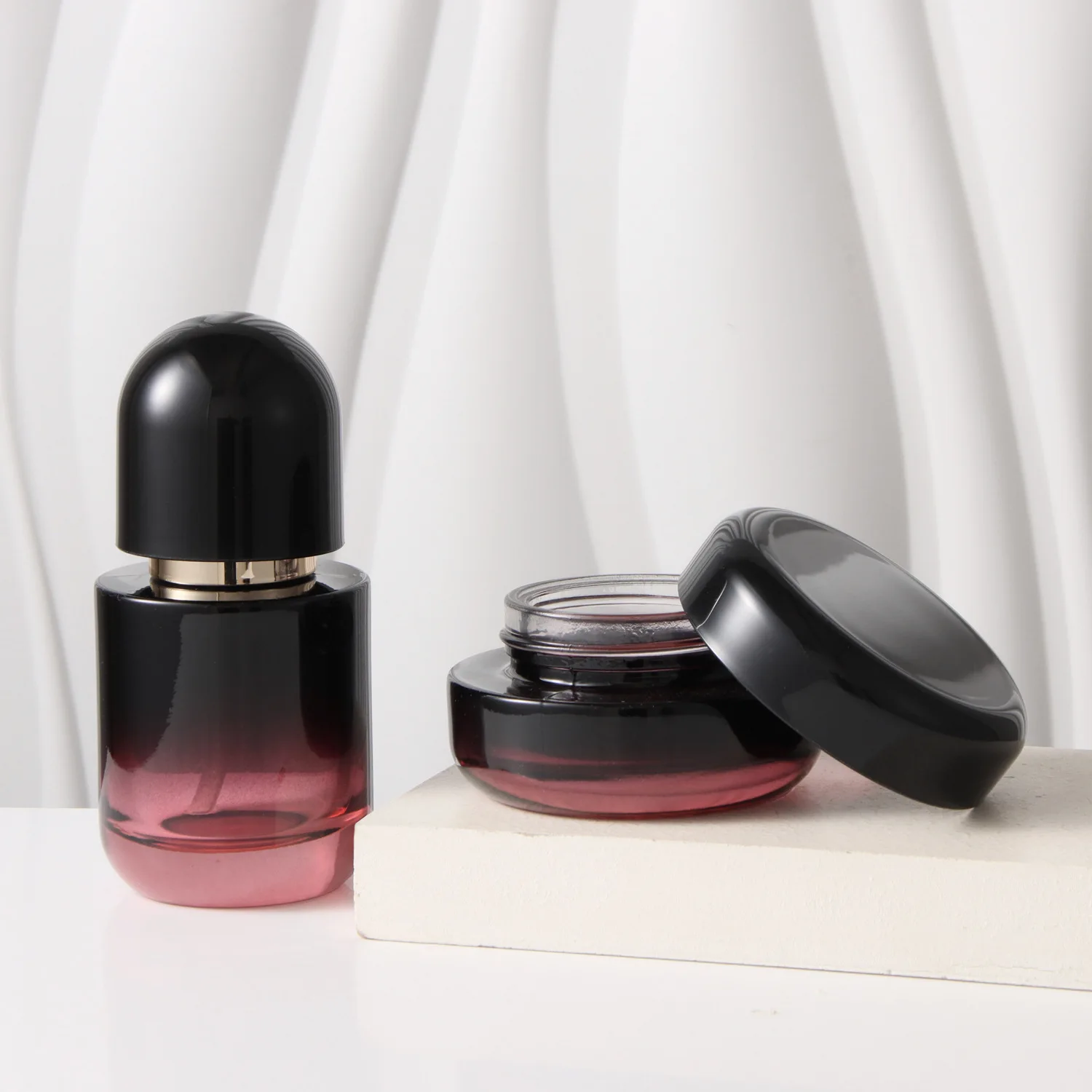 30ml-120ml Glass Spray Bottle Lotion Pump Bottle Perfume/Toner Spray Bottle Press Empty Container Travel Refillable Bottles