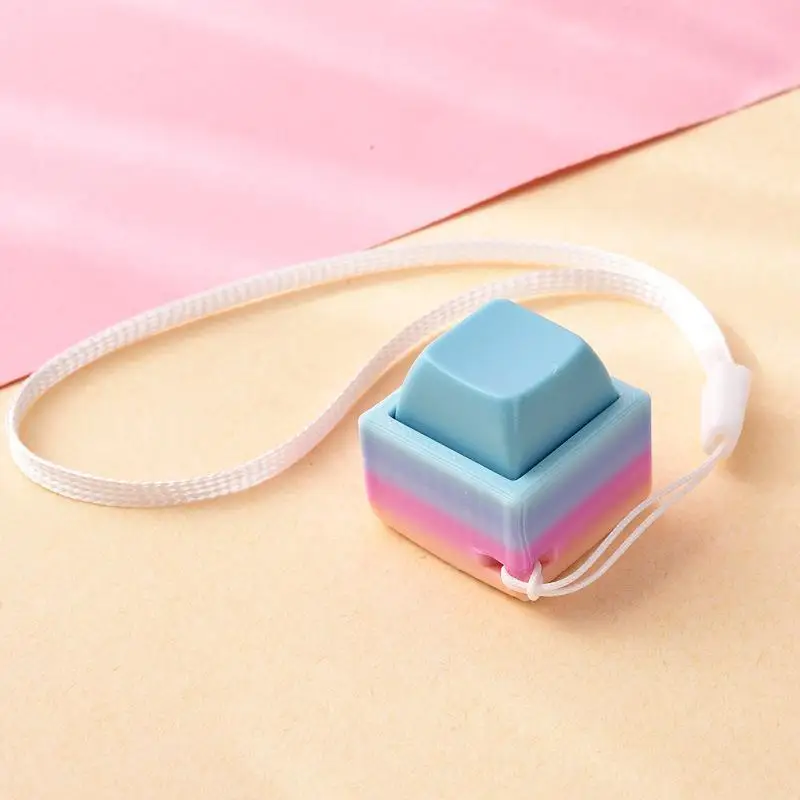 Lebendige Farben, Tastatur-Tasten als Fidget-Spielzeug, angenehmes taktiles Feedback, tragbares Schlüsselband zur Stressbewältigung, ideal für Büro, Schule und den täglichen Gebrauch. – Detail 13