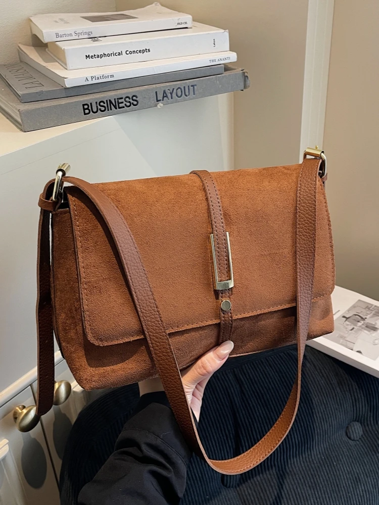 

Retro Matte Women's oulder Bag Faionable Versatile Crossbody Bag for Autumn Winter Soft PU Leather Medium Size