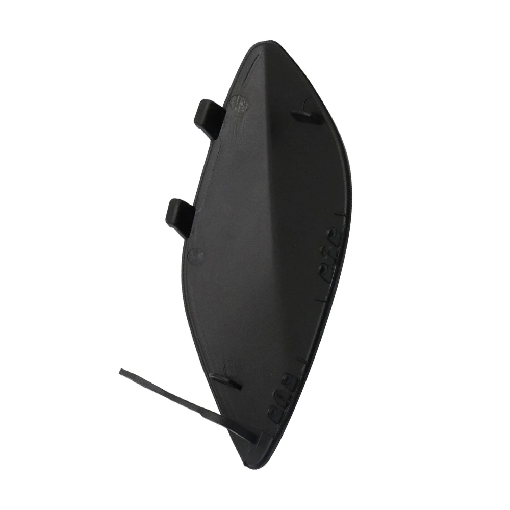 1Pcs Car Front Bumper Tow Hook Cover For Mercedes-Benz CLA Coupe (C117) W117 CLA-CLASS CLA 200/220/250 Black / Gery Auto Parts