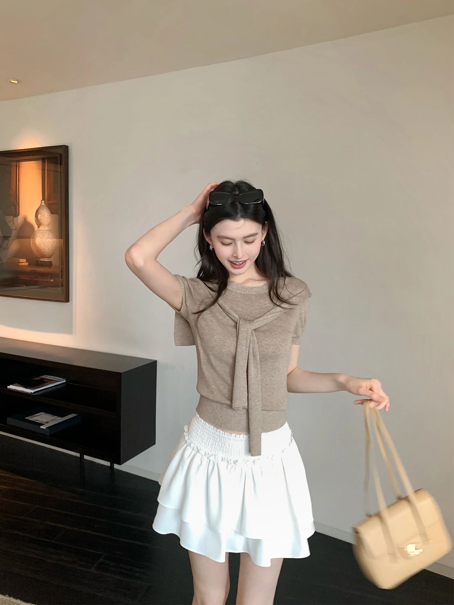 

Pusumede Splice Aesthetic Casual round Neck Short Sleeve Knitted Shirt Women Commute Shoulder Shawl Fake Two-Piece T-Shirt