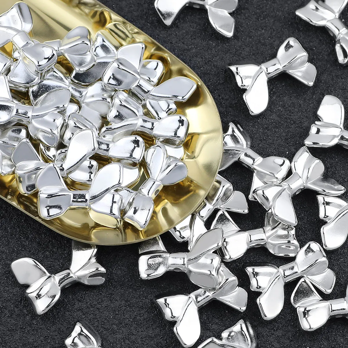 10-20pcs/Lot Silver Color Bow-Tie Shape Acrylic Loose Beads For Jewelry Making DIY Necklace Accessories Pendant 32x24mm