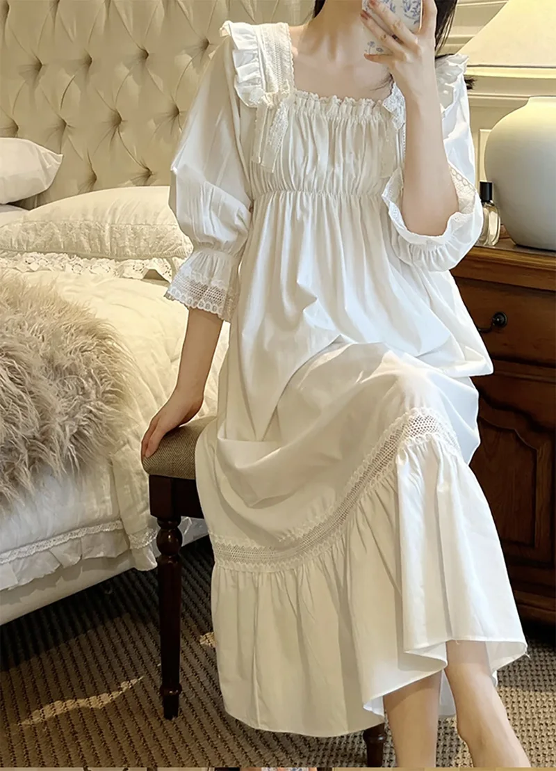 Vintage Women\'s Sleepwear Princess Dress Royal Style Cotton Square Neck Pajamas Sleepshirts Hollow out Lace Nightgowns Nightwear