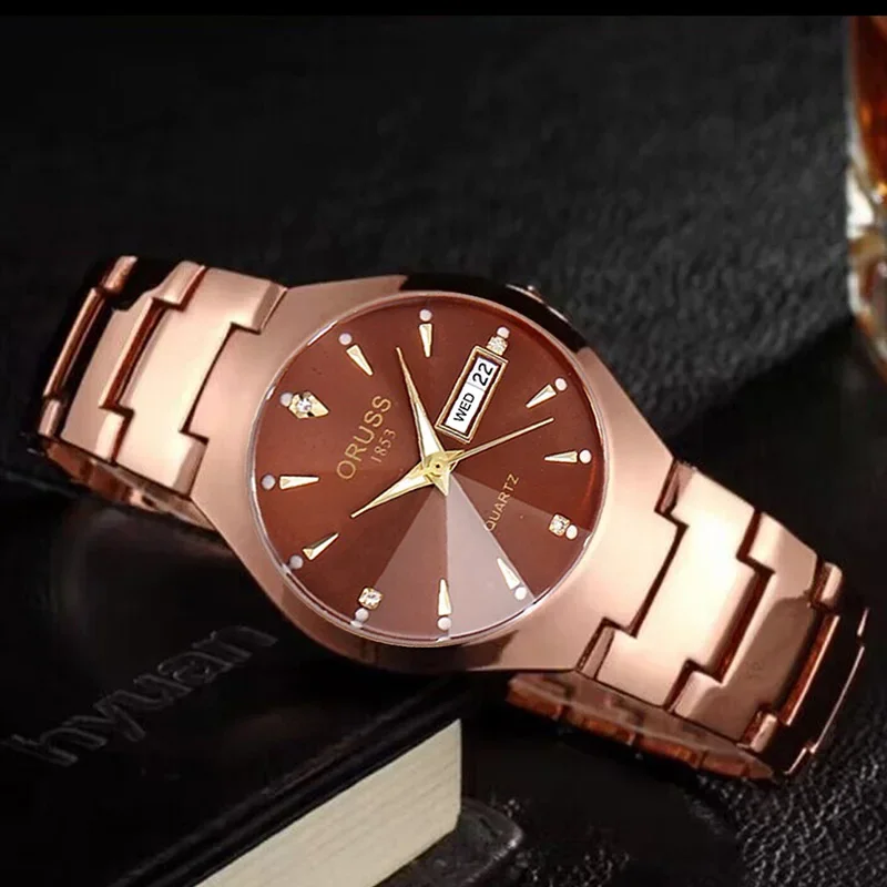 ساعة رجالية من العلامة التجارية الأعلى من ORUSS عالية الجودة من الفولاذ المقاوم للصدأ مقاومة للماء ومؤشر مضيء وتقويم أسبوعي للرجال ساعة يد كوارتز أصلية