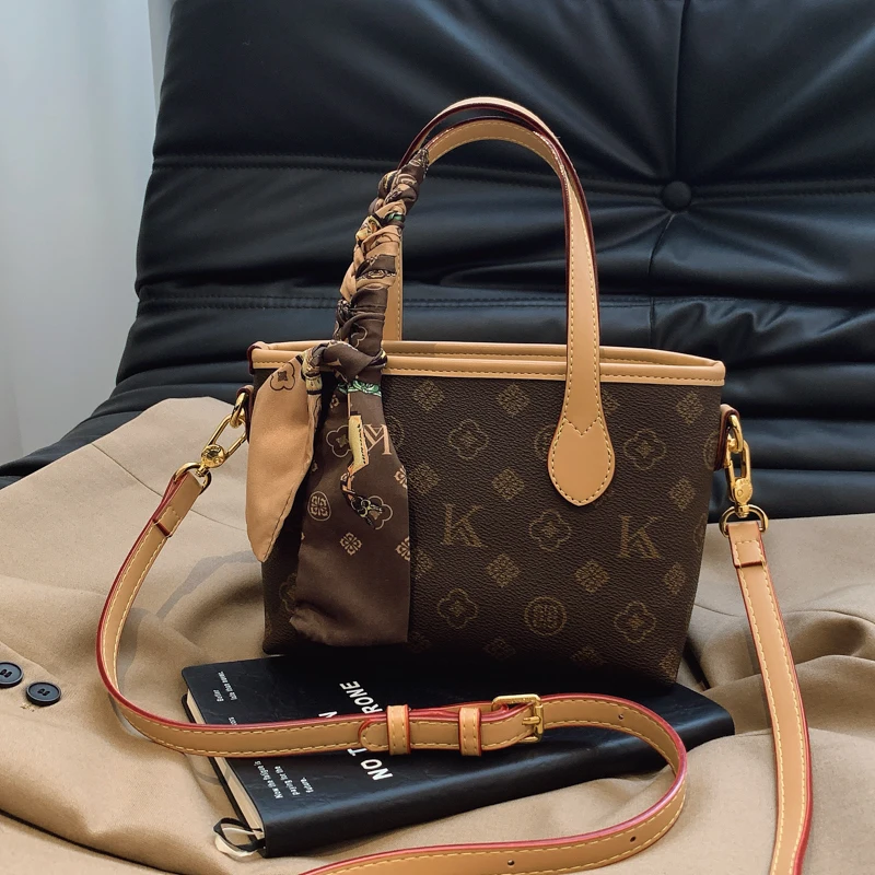 حقيبة يد كروس عصرية وفريدة من نوعها للنساء مع تصميم جلدي عتيق وسعة كبيرة وأسلوب بسيط #3