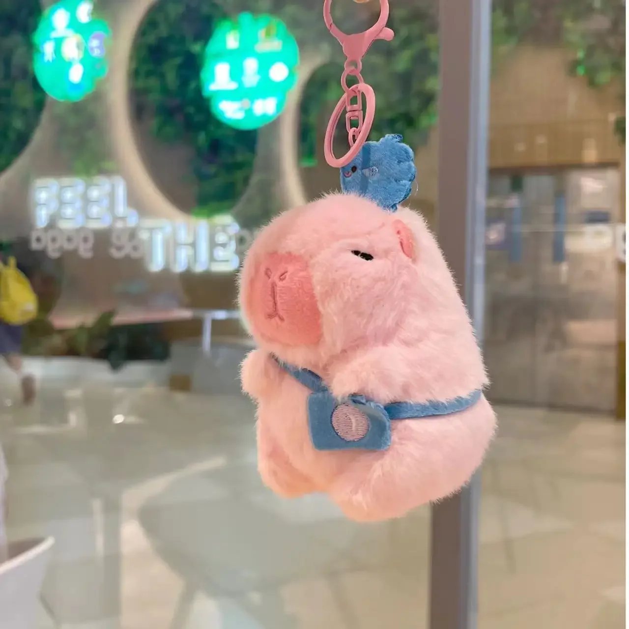 Porte-clés en peluche Capybara rose, style d'été mignon et créatif, jouet beurre Capibaraa, cadeau de griffe