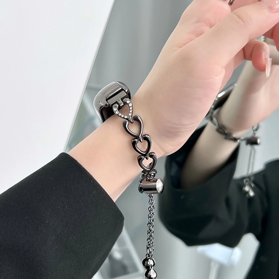 Per Xiaomi Mi Band 8 7 6 5 4 cinturino Fashion Love Chain bracciale in metallo Miband 8 7 4 3 cinturino di ricambio in acciaio inossidabile Correa