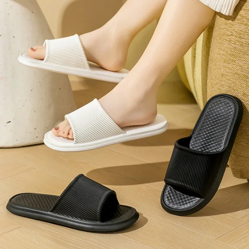 New Summer Concise Men Slippers Couple Indoor Non-slip Soft Sole Slides Lithe Cosy Sandals Women Shoes Ladies\' Home Flip Flops