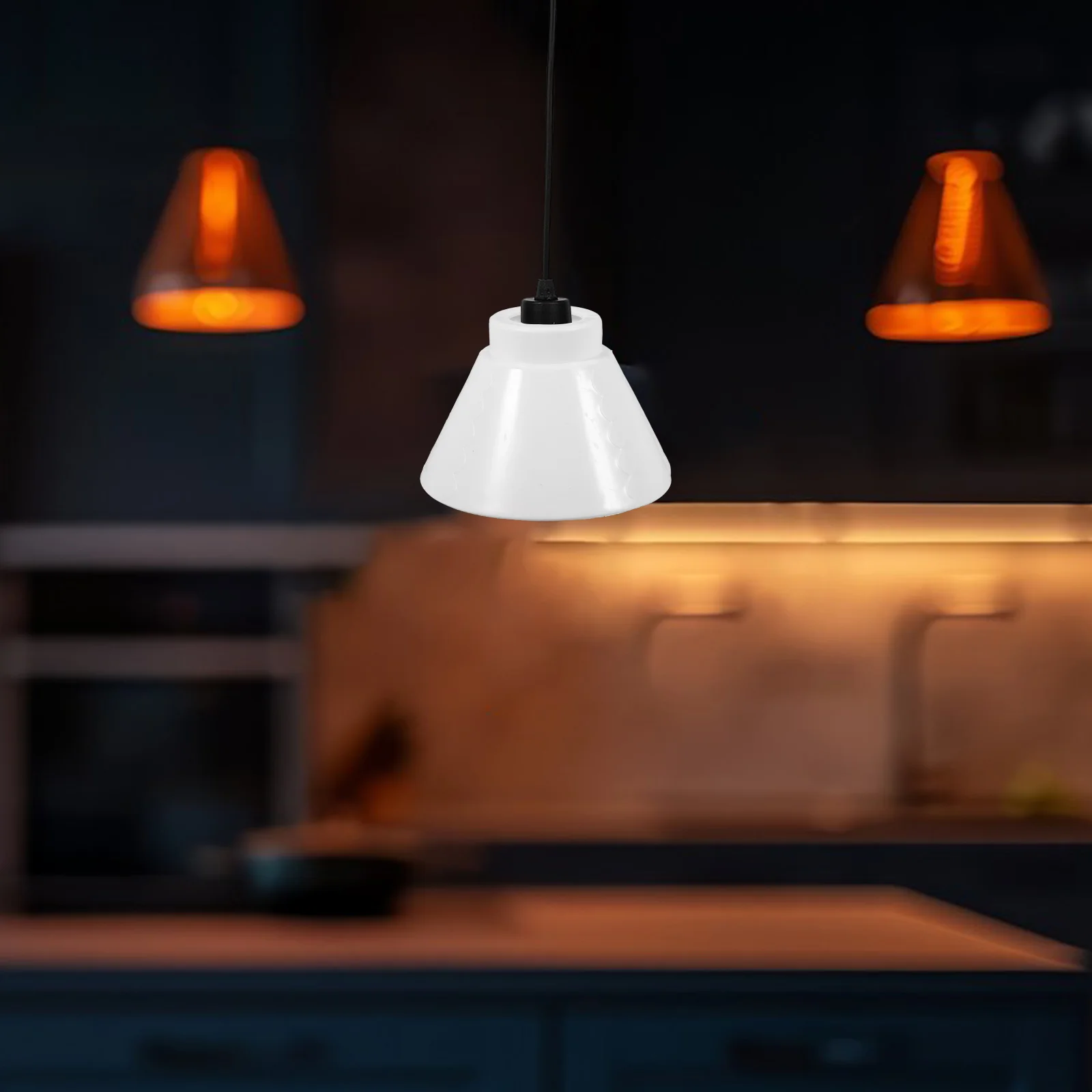 

4 Sets Plastic Lamp Shade Replacement For Pendant Ceiling Light Fixture Accessory E27 Base Easy Install Durable Light Cover