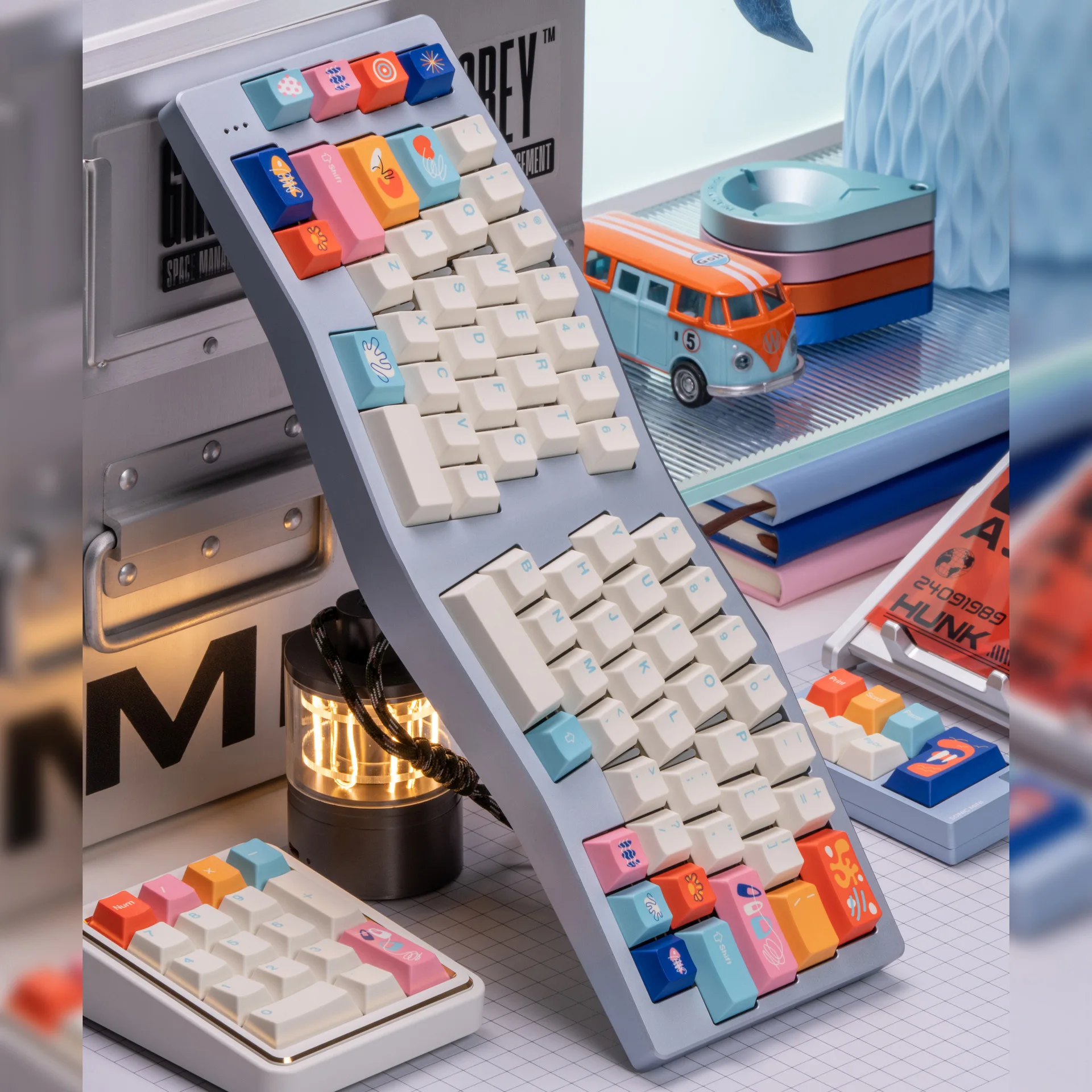 Retro Multicolor Keycaps PBT Dye Sub Cherry Profile MX Mechanical Keyboard Keycap 75% Cream White 143-key