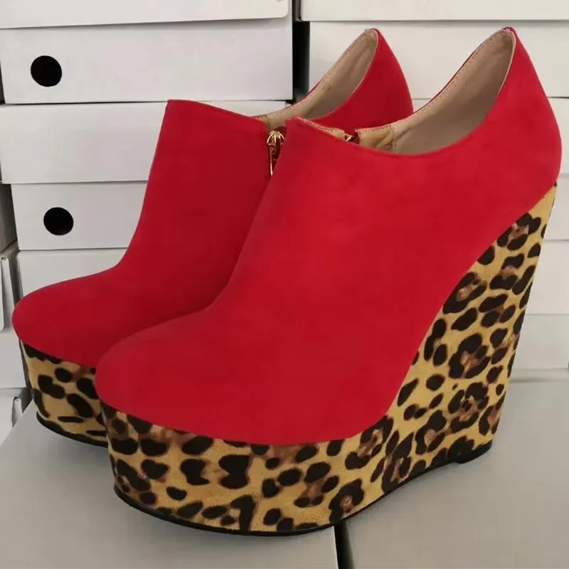 

DIZHUANG Sexy women's high heels. Red suede round toe shoes About 15cm heel height Wedges heel platform shoes Fashion show shoes