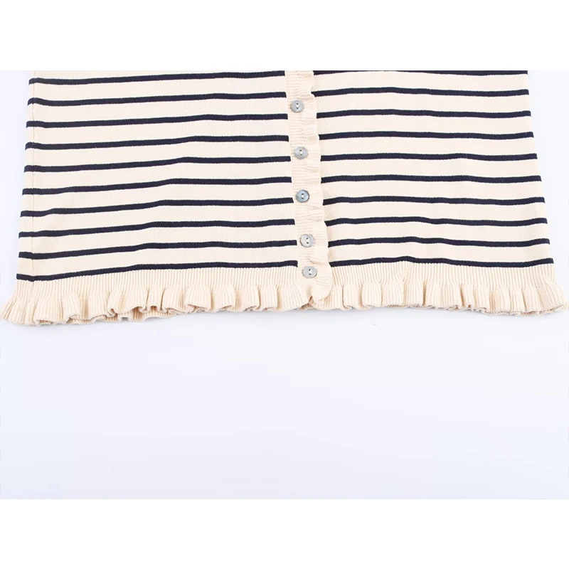 Damski sweter jesienny 2025 Nowa moda Elastyczny, dopasowany sweter w paski Damski elegancki sweter rozpinany w stylu streetwear dla młodych kobiet na jesień