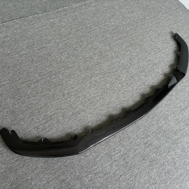 For Bentley Flying Spur Upgrade 3k High-quality Dry Carbon Fiber Front Lip Small Surround Body Kit Front Diffuser air Kit