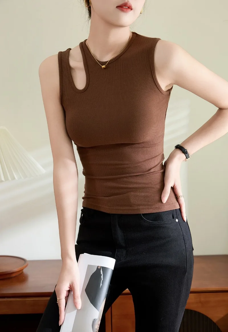 Chaleco de diseño irregular de algodón puro de verano adelgazante y versátil.