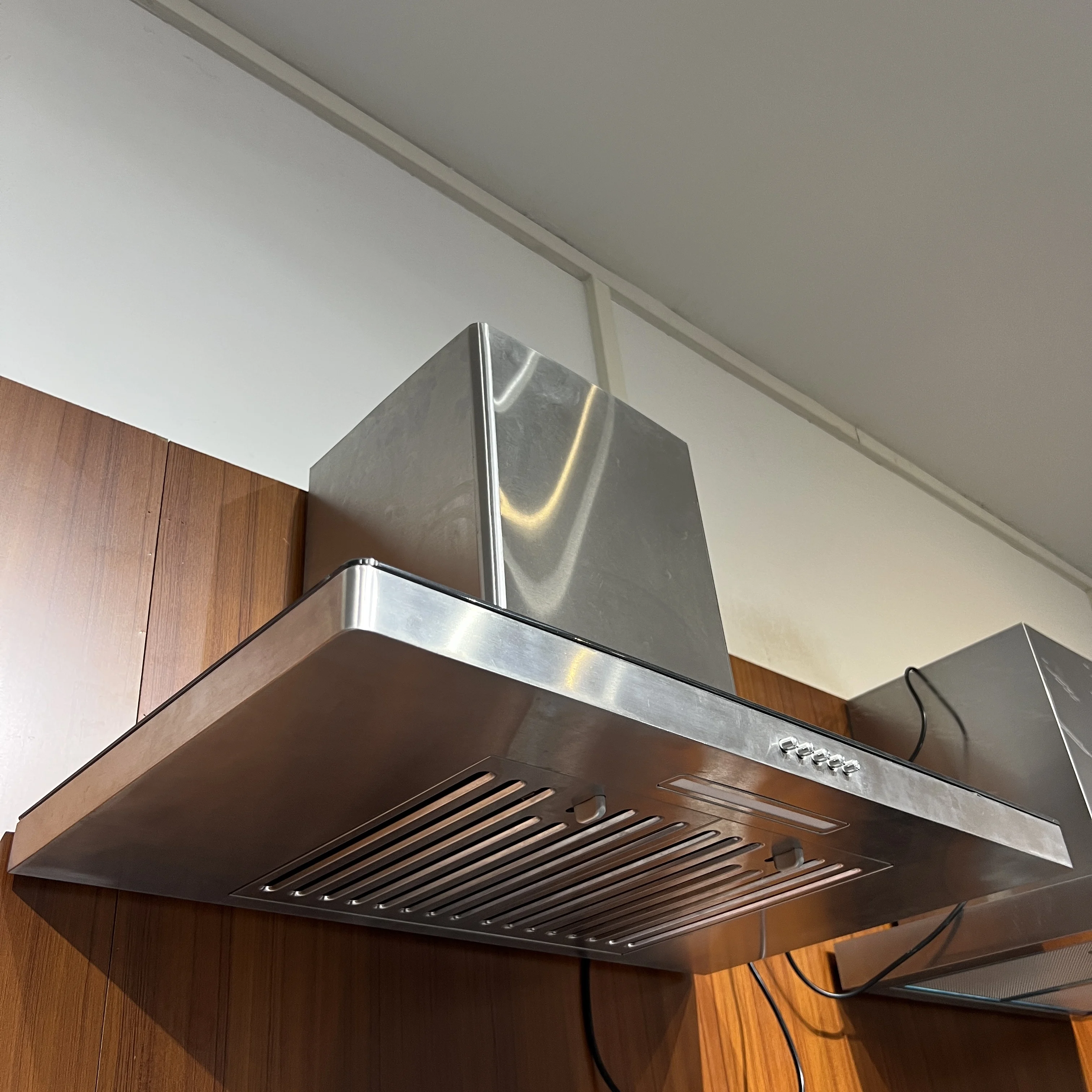 New Design Wall Mounted Smart Range Hoods European Stainless Steel Auto Clean Range Cooker Hood