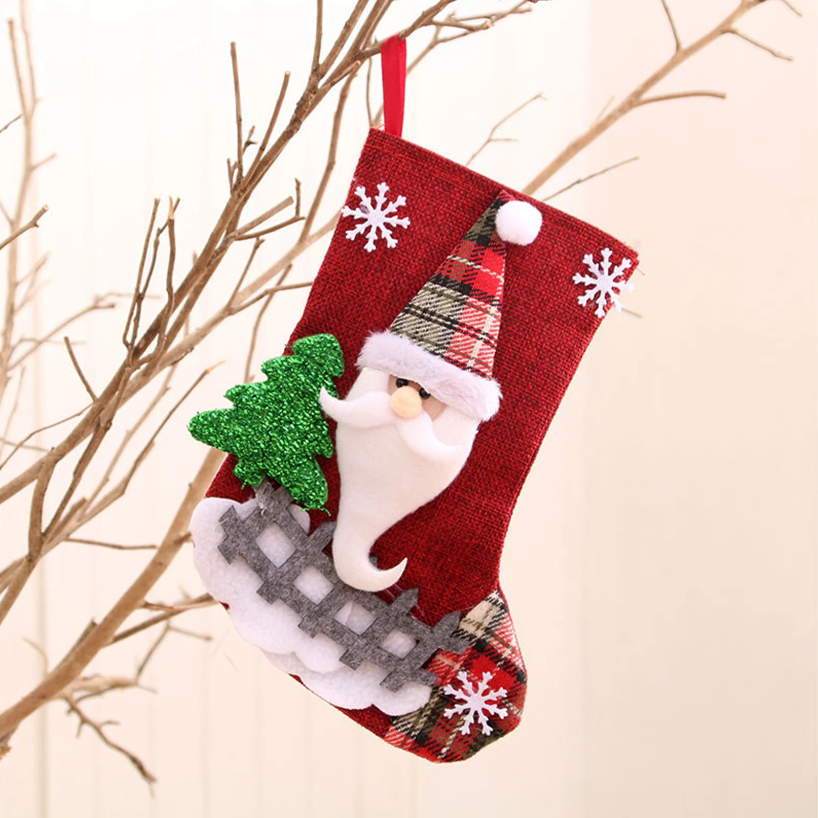 ファミリークリスマスストッキング 鹿のノーム サンタ 雪だるま クマ チェック柄 クリスマスストッキング ホリデー クリスマスデコレーション 子供へのギフト