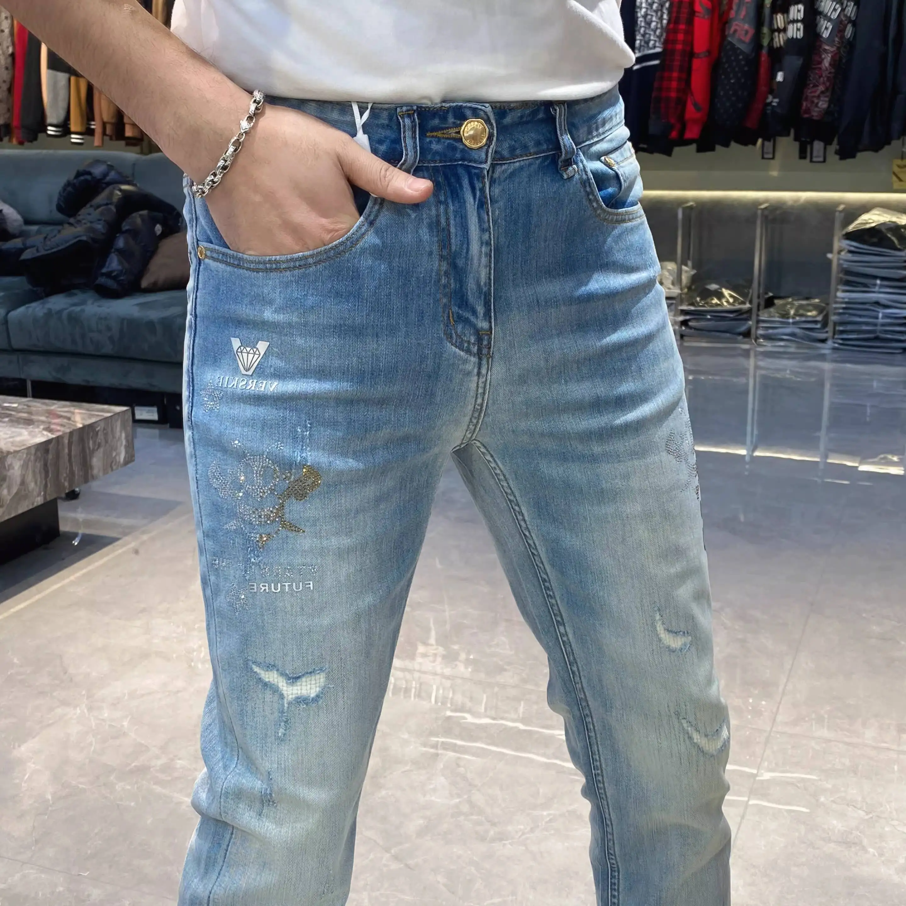 

2026 Men's Spring Summer New Slim Fit Straight-Leg Casual Versatile European Style Skin-Friendly Comfortable Skinny Jeans Men