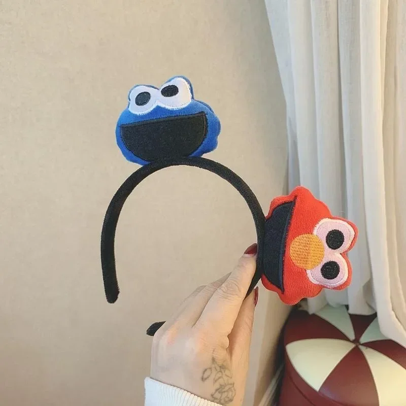 Vila Sésamo ELMO COOKIE MONSTER animação periférica dos desenhos animados bonito boneca tridimensional menina coração doce rosto lavagem bandana