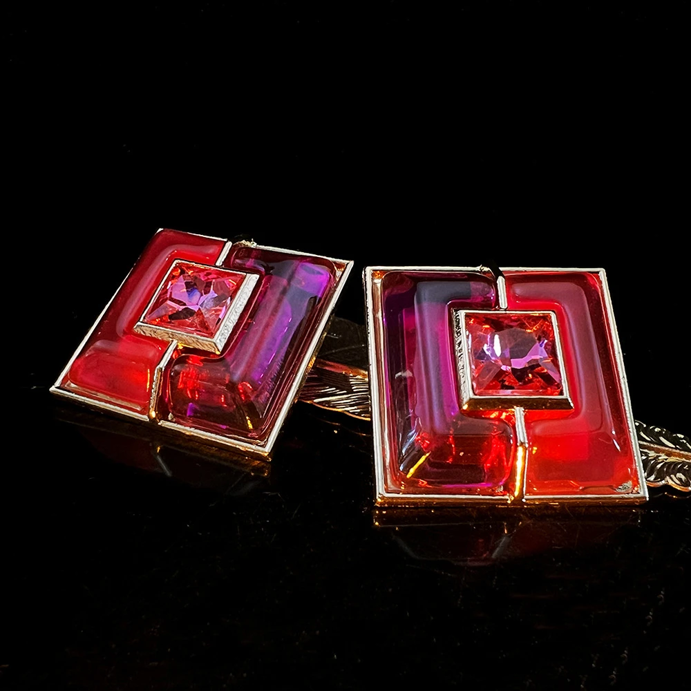 Luxury Rose Red Coloured Glaze Square Stud Earrings for Women European American Style Delicate Earrings Wedding Party Jewelry