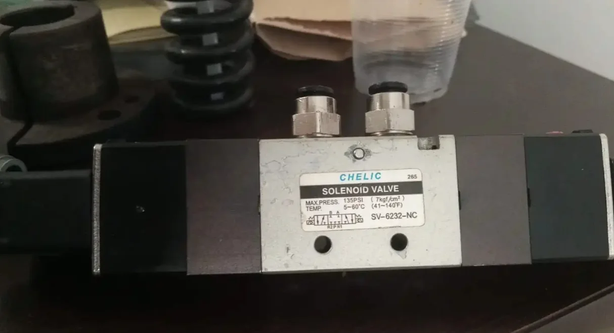 solenoid valve   SW6102(1PCS)  SV-6232-NC(1PCS)