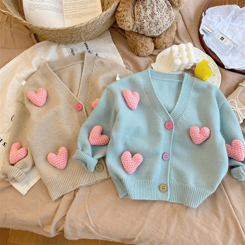 

Girls' sweater 2023 autumn new heavy industry hand-crocheted love knit cardigan children's baby sweater 2 4 6 9Y