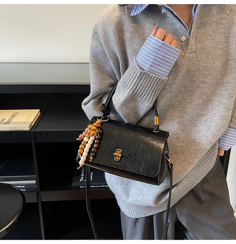 2025 트렌디 여성 크로스바디 백 레트로 소프트 PU 가죽 작은 사각 메신저 백 조절 가능한 스트랩 일상 캐주얼 오피스용