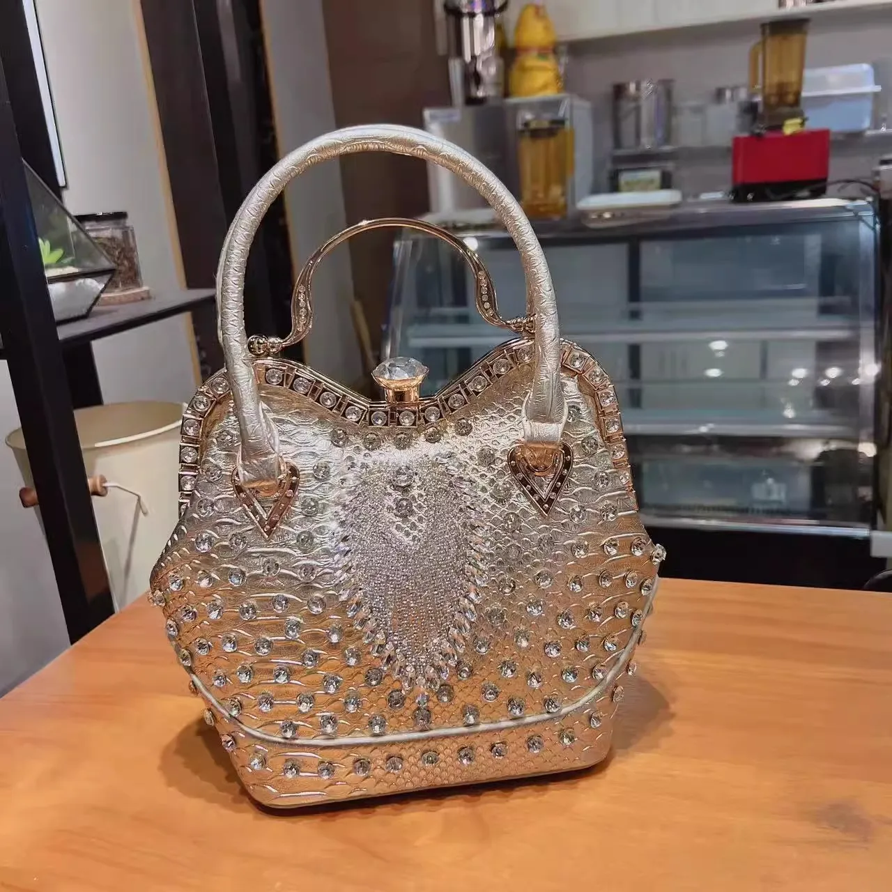 High Quality Textured Leather Bucket Bag Large Capacity Women's Handbag Crystal Shiny Rhinestones Diamond Shoulder Messenger Bag