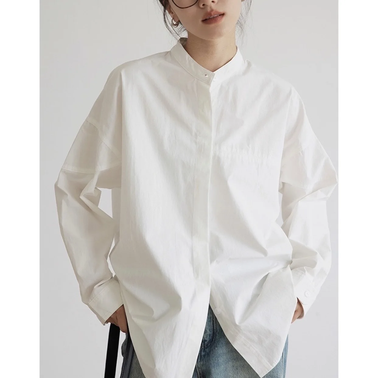 

White Shirt Women's Early Spring Stand Up Collar Commuting Basic Long Sleeved Shirt 2024 New Casual Versatile Loose Top