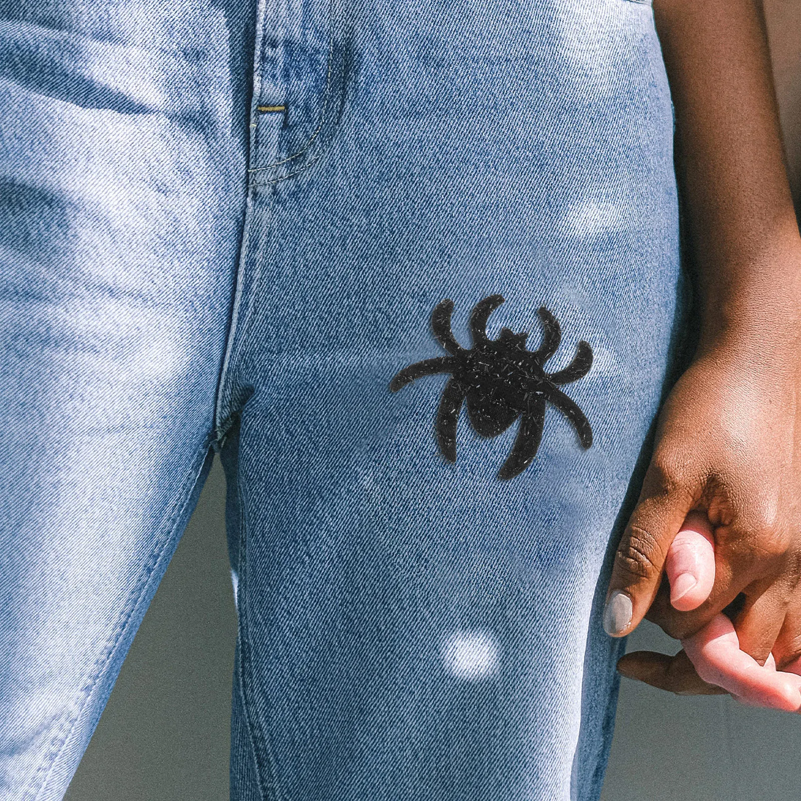 

12pcs Spider Patches Halloween Paste Diy Appliques For Clothes Shoes Hats Bags Repair Decor Unique Embellishment Craft