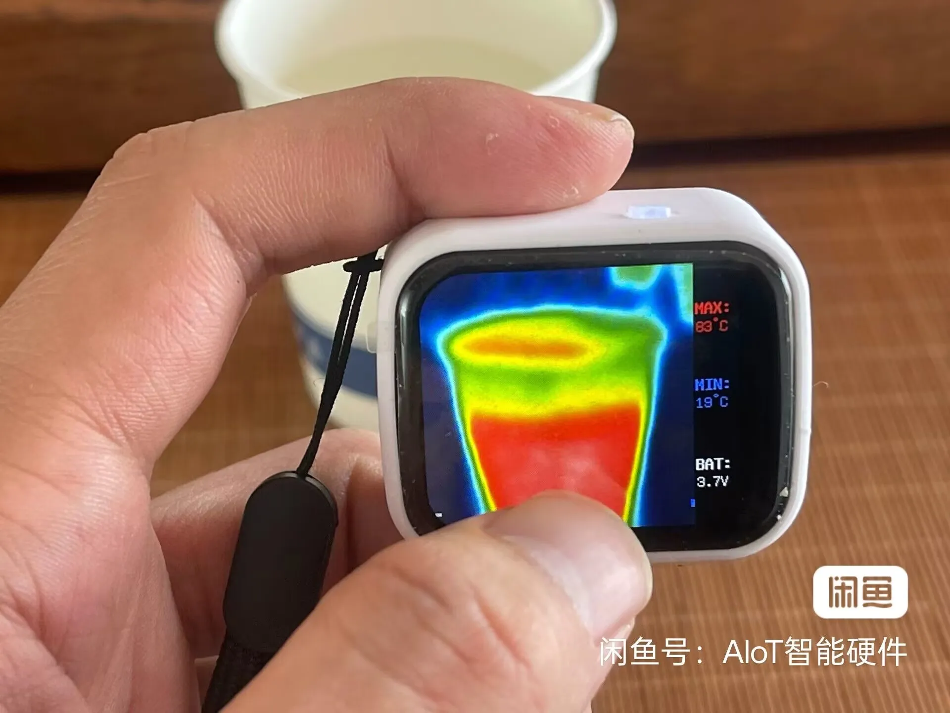 

320 * 240 touch screen mini pocket thermal imaging night vision device, underfloor heating temperature and leak detector