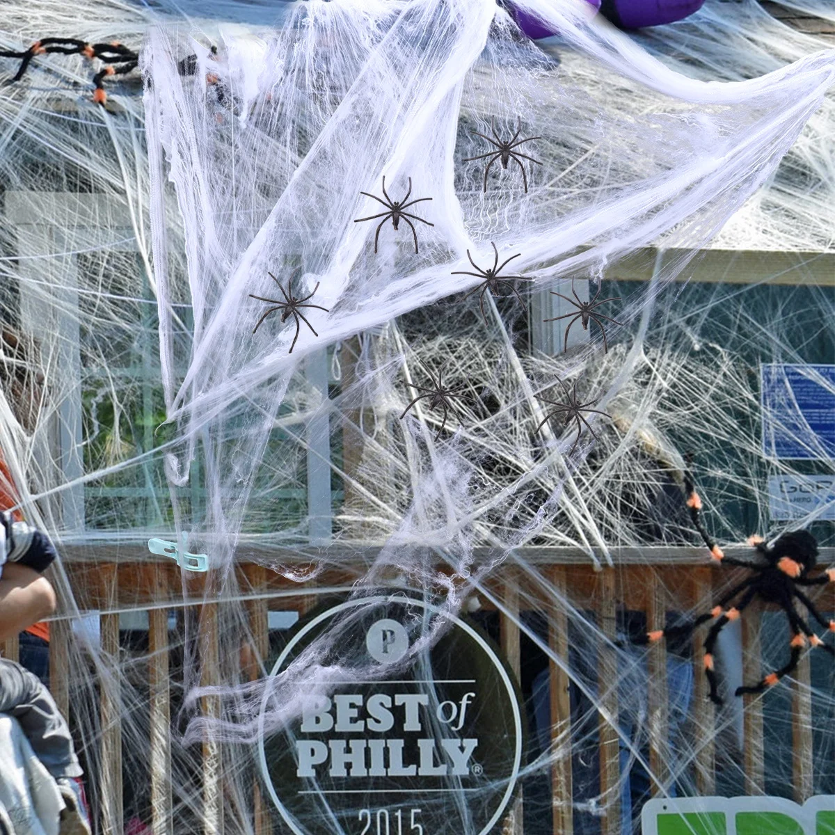 

3D Realistic Fake Spider Webs Halloween Party Decorations Stretchable Cobweb Props for Indoor Outdoor Haunted House Costume