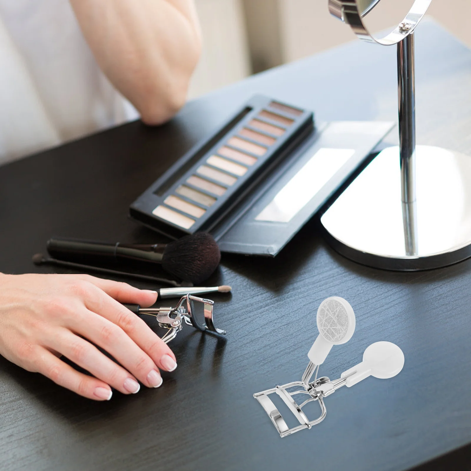 

Eyelash Curler Rhinestone Stainless Steel Wide Mouth Easy Use Travel Long Lasting Curl No Pinching Bling Lash Curler Makeup Tool