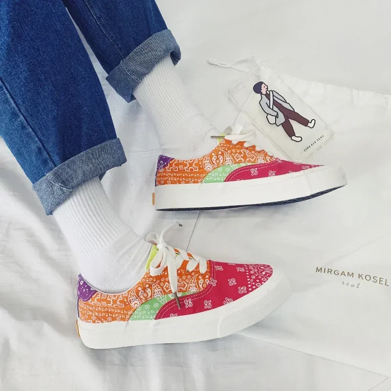 New Fashion Sneakers Women Canvas Shoes Zebra Pattern Woman Shoes Low-cut Casual Loafers Ladies Shoes Student Sports Classic