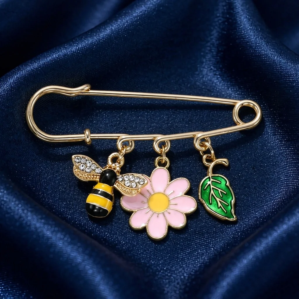 2026 Commuting Wedding Guest Brooch Bag Accessories Silk Clip Couple Brooch Anti-Exposure Brooch Decorative Pin Decorative Buckle Date Out Shoe Metal Badge Suit Lapel Pin Hidden Clasp Stylish Brooch Light Luxury Waterproof Anti-Exposure Gadget Bow Tie Accessory Exquisite Brooch