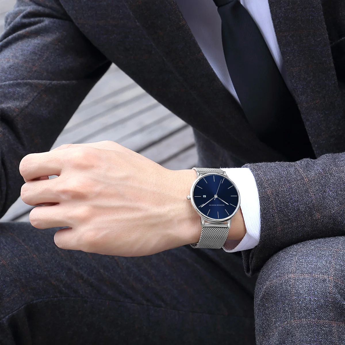 男性用の高級時計,超薄型,クラシック,ブラック,ゴールド,ステンレススチール,耐水性