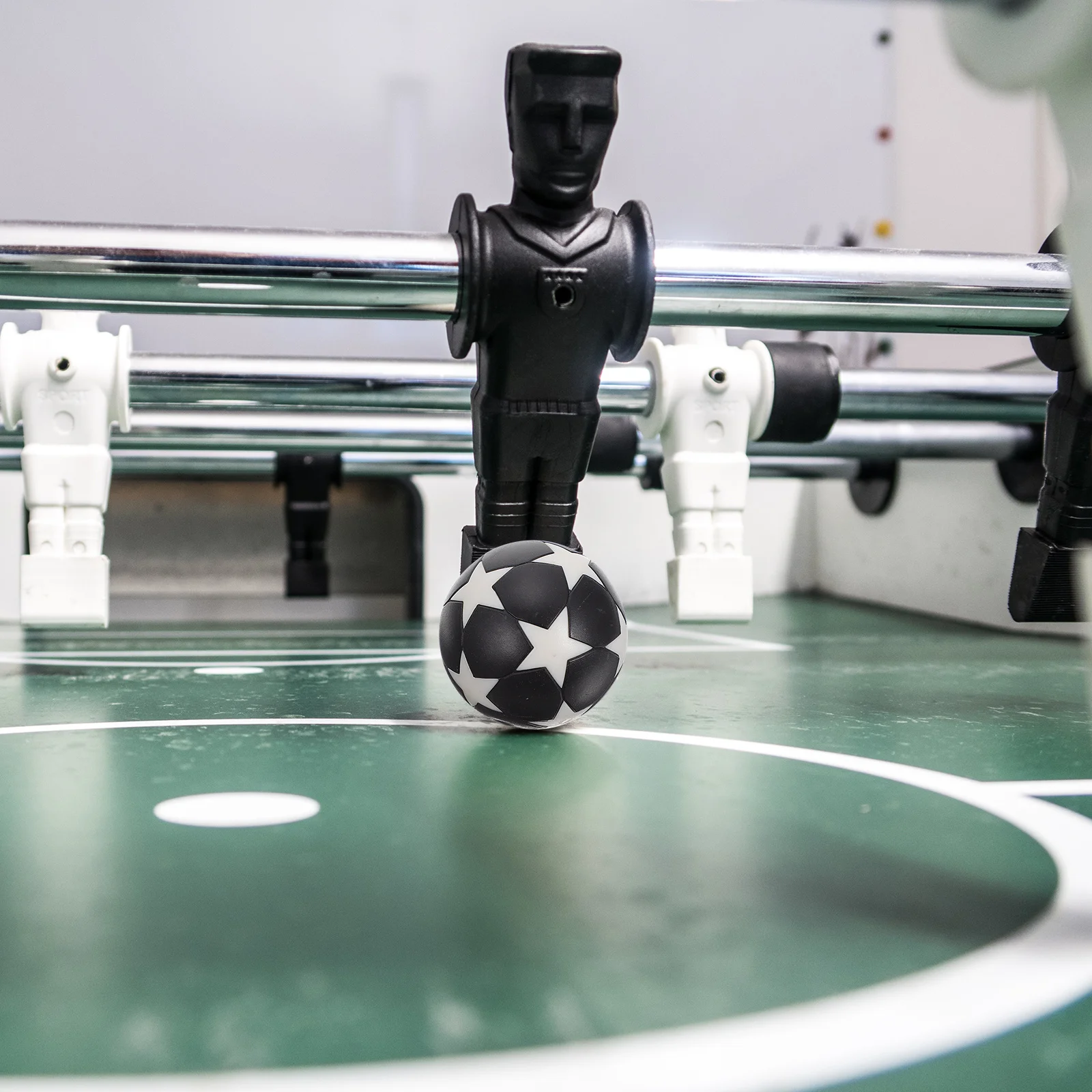 

18Pcs Mini Football Plastic Balls Star Pattern Replacement Table Soccer Accessories Durable Bright Color Table Footballs