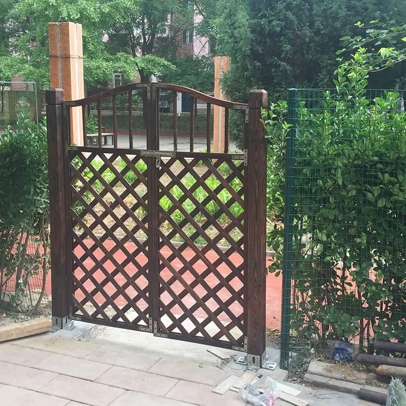 

Carbonized wood fence grid vegetable garden fence guardrail outdoor preservative wood courtyard small garden wooden door