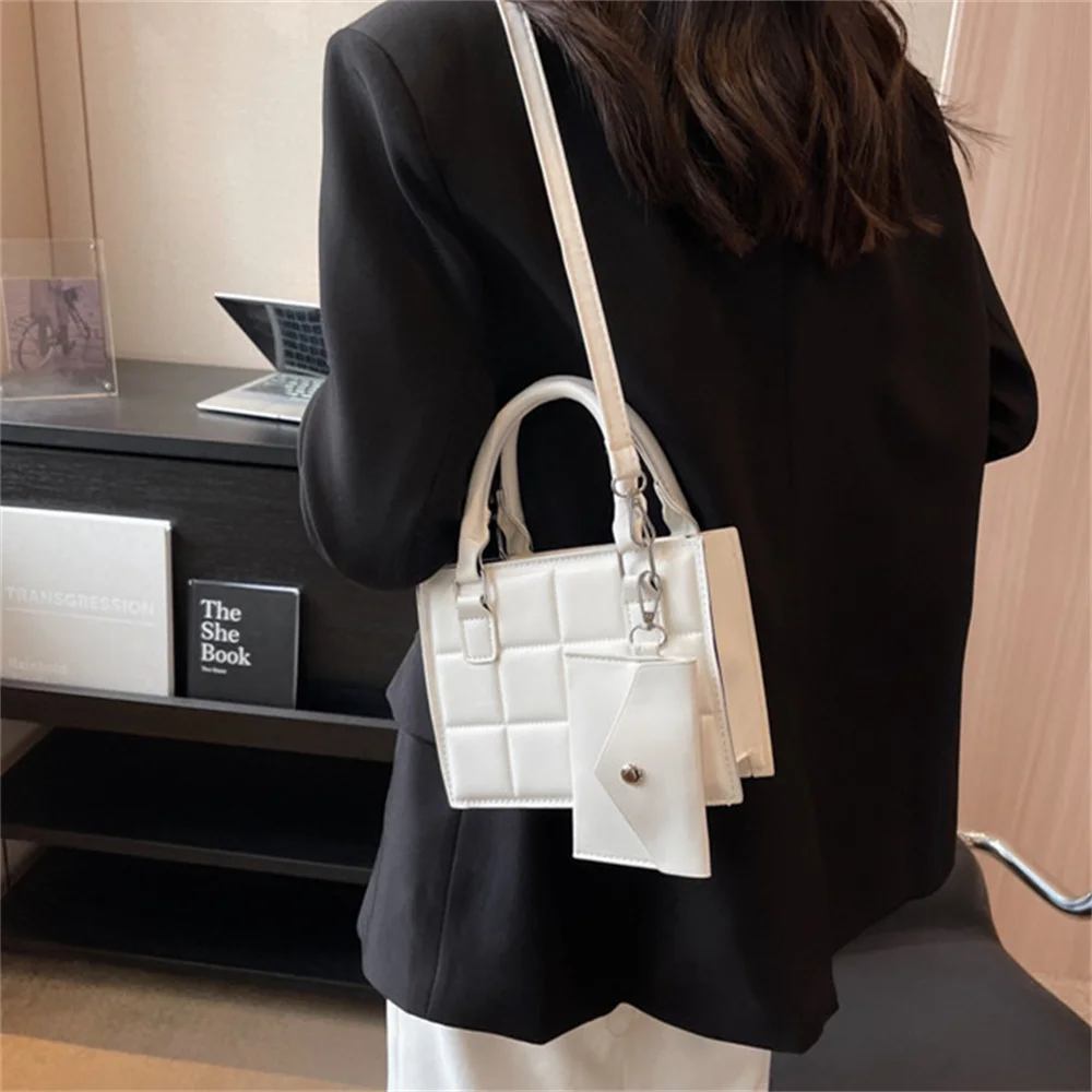 Winter Shoulder Bags for Women Fashion Plaid Pattern PU Leather Crossobdy Bags Black Tote Handbags Phone Bag Small Square Bag