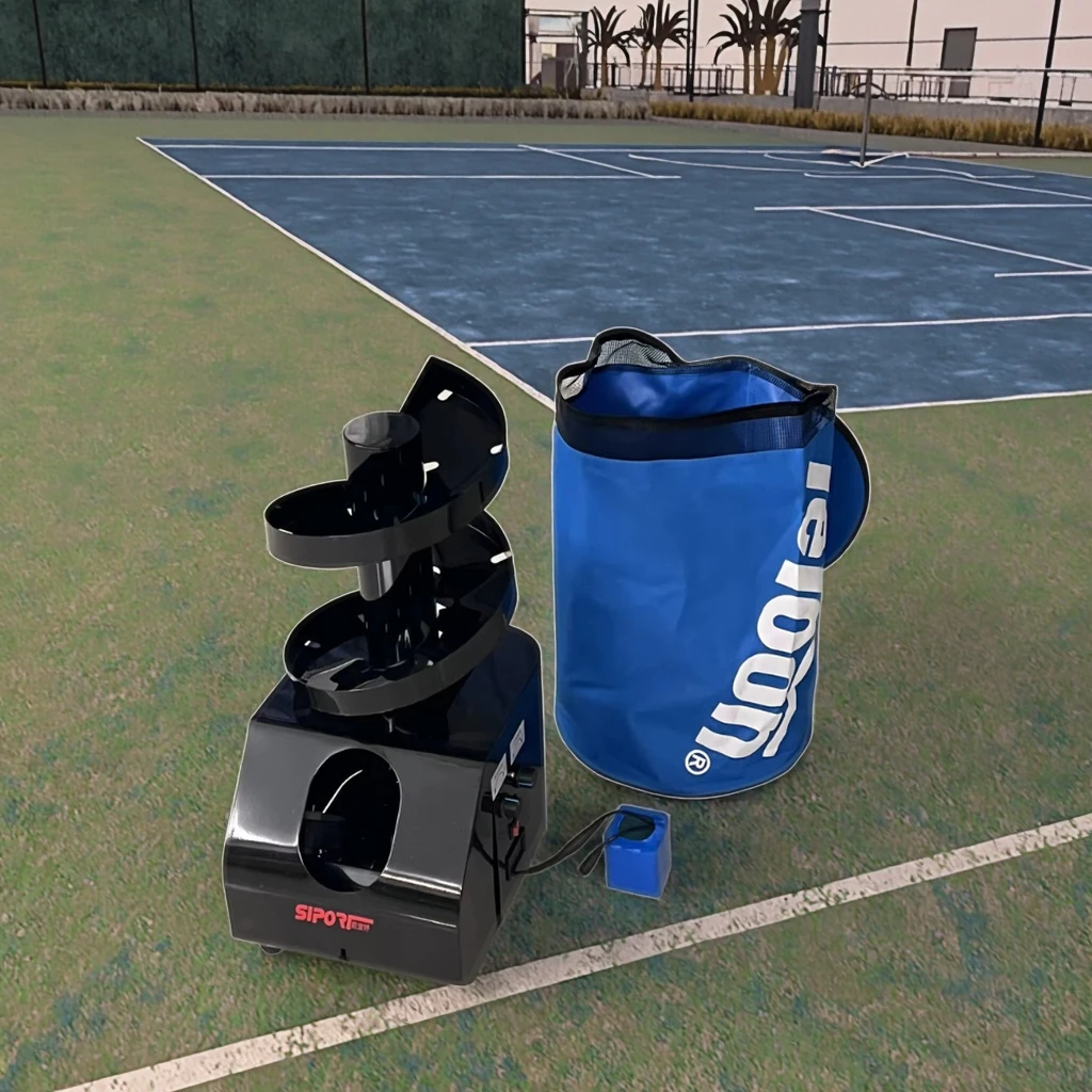 Black Stainless Steel Sports Training Environmentally Friendly Tennis Pitching Serve Machine 3-4 Hours Mobile Power Supply