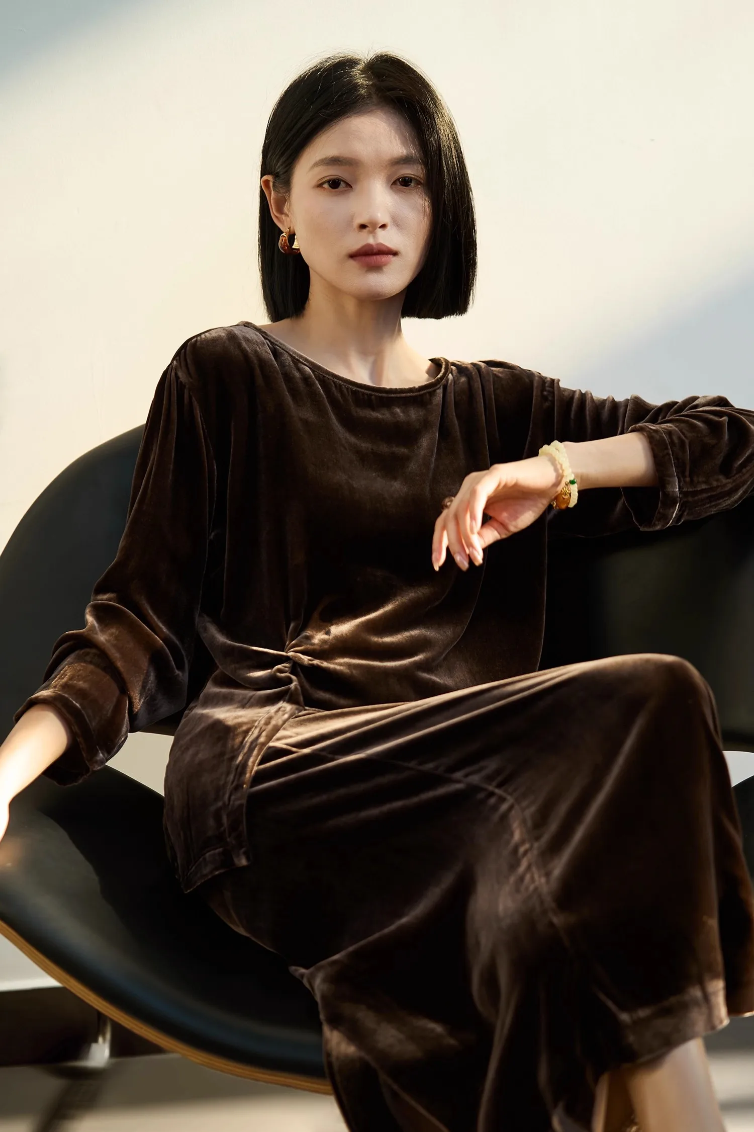 Birdtree ผู้หญิง 17.8% มัลเบอร์รี่ผ้าไหมกำมะหยี่ท็อปส์กระโปรงชุด,เสื้อคอเรือเดินทางสไตล์กระโปรงสลิงชุด,กาแฟสีดำ T58821JF