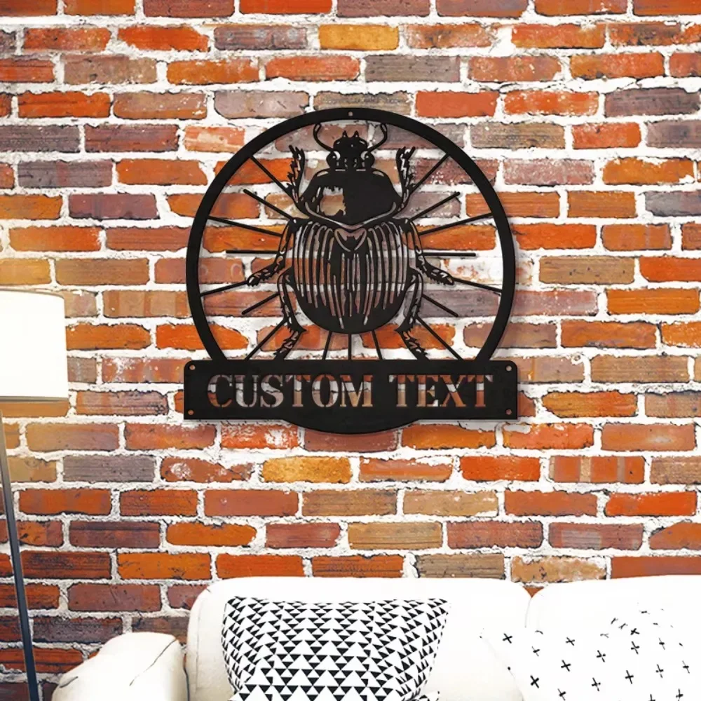 جودة قطعة واحدة - فن جداري فريد من نوعه مصمم خصيصًا على شكل خنفساء الجدارية السوداء. طراز عتيق، مخصص لديكور المنزل، لا يتطلب طاقة